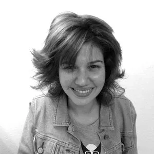 Retrato de Natália Arsand · Booking.com