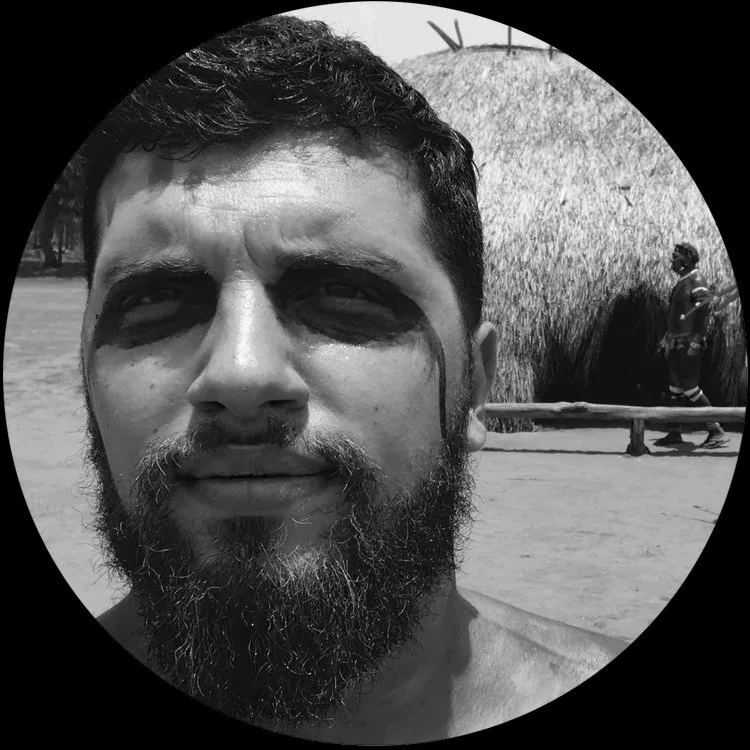 Retrato de Thiago Hassu · Meiuca Design