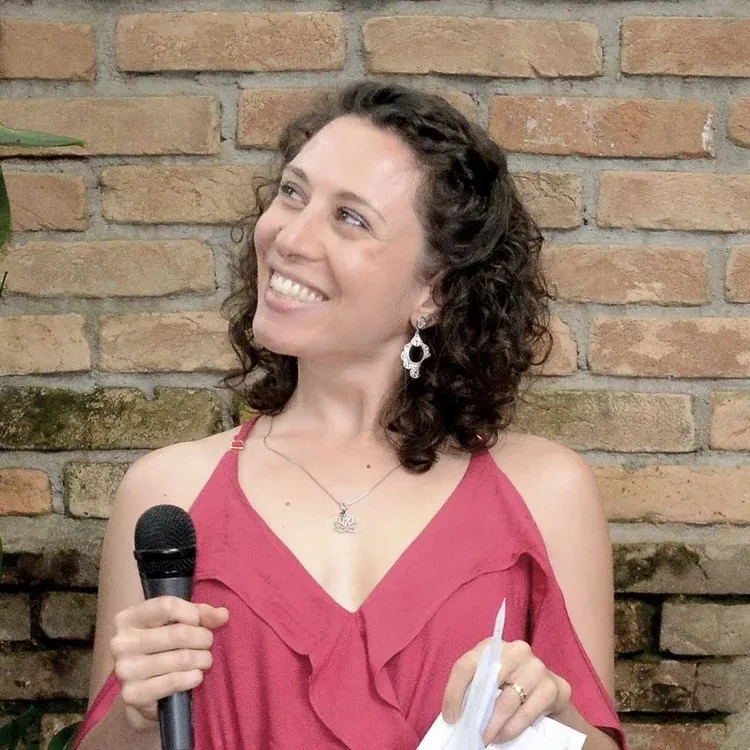Retrato de Cláudia Sciré